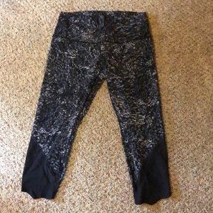 Lulu Lemon Wunder Under Crop II pants 14